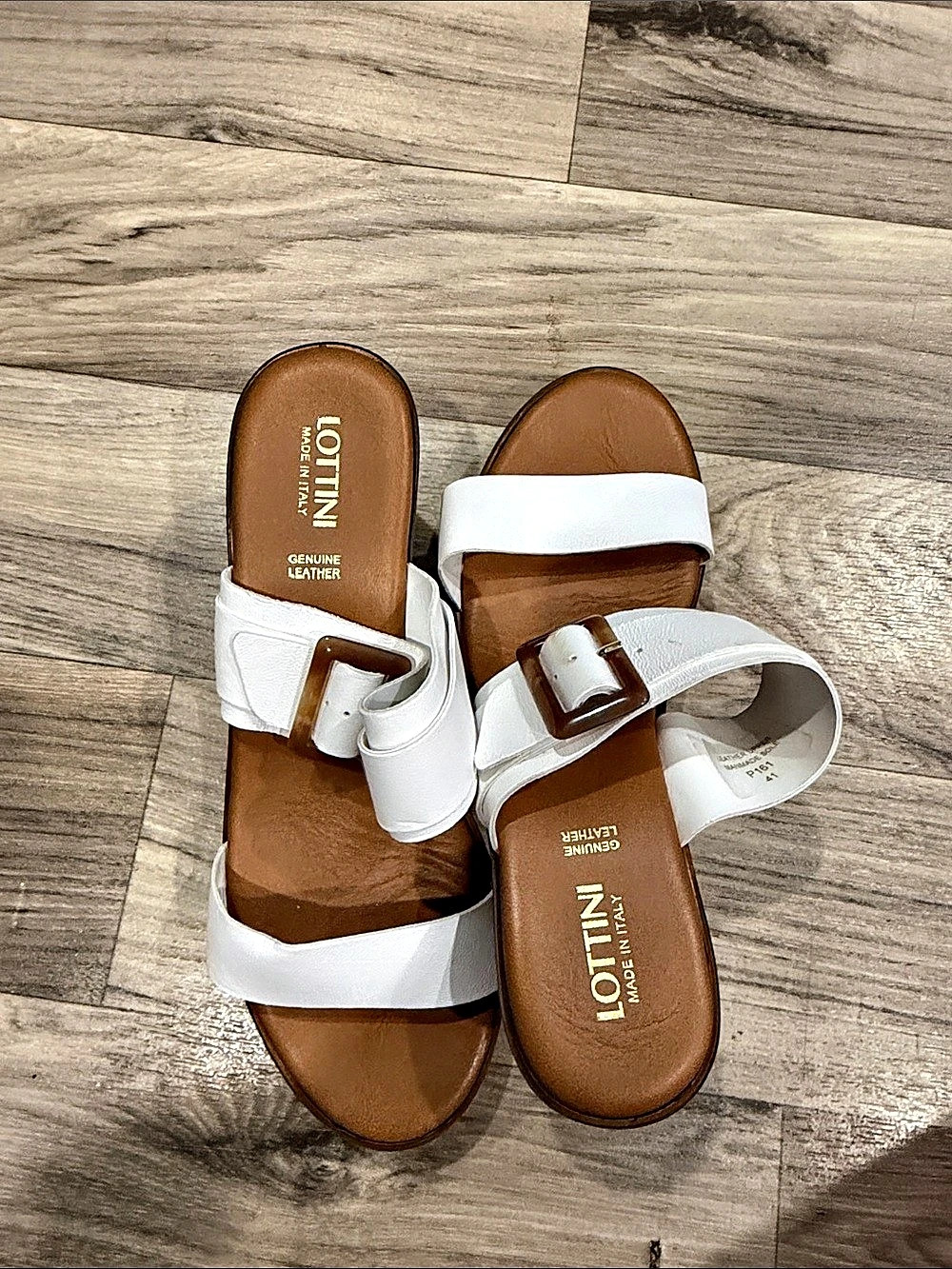 Lottini Women's Leather Sandals in White & Brown Like New